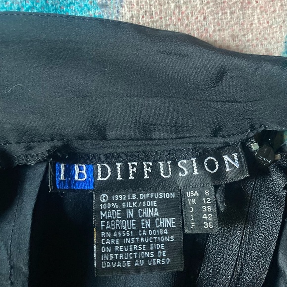 100% silk skirt - Picture 3 of 3